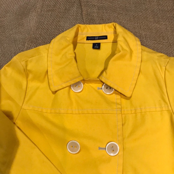 Gap yellow swing coat - Picture 2 of 7
